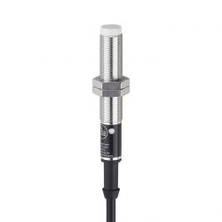 IF0027 \ efector 100 \ Inductive sensors \ IFA2004-ABOW/6M \ RO