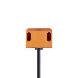 IN5424 \ effector 180 \ Valve sensors \ IND3004UBPKG/2M/US-100-DPV \ DE \