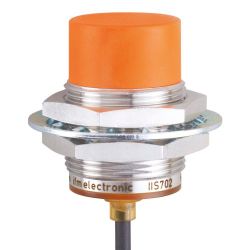 IIS704 \ efector 100 \ Inductive sensor \IIB3022-BPKG/2M/PUR \ DE