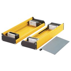 EY5021 \ efector 200 \ Photoelectric sensors \ 4P-THROUGH-MULTIBEAM-SENSORS \ IT