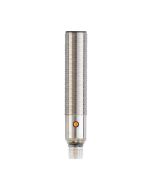 UGT513 \ Ultrasonic sensor \ Range 200...2200 mm  \ PNP  \ NO/NC \ 4...20  \ M18