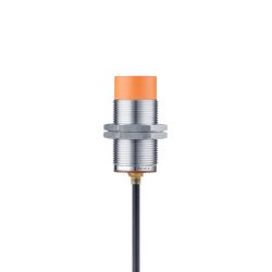 II5288 \ Inductive sensor \ Range 15 mm \ PNP NC \ M30 \ Cable PUR 2.05 m