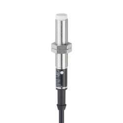 IF0008 \ Inductive sensor \ Range 4 mm \ AC/DC NC \ M12 \ Cable PVC 2 m