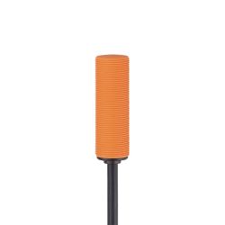 IG0363 \ Inductive sensor \ Range 8 mm \ AC/DC NC \ M18 \ Cable PVC 2 m
