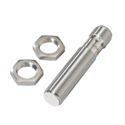 IF5915 \ Inductive sensor \ Range 4 mm \ PNP NO \ M12 \ Connector M12