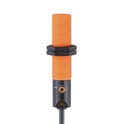 KG0010 \ Capacitive sensor \ Range 8 mm \ AC/DC NC \ M18 \ Cable PVC 2 m