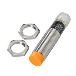 IG5588 \ Inductive sensor \ Range 8 mm \ PNP NO \ M18 \ Connector M18