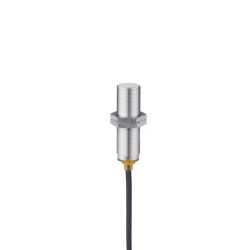 IGS297 \ Inductive sensor \ Range 8 mm \ PNP NO \ M18 \ Connector M12