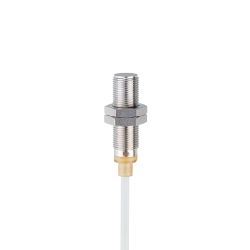 IFT261 \ Inductive sensor \ Range 4 mm \ PNP NO \ M12 \ Connector M12