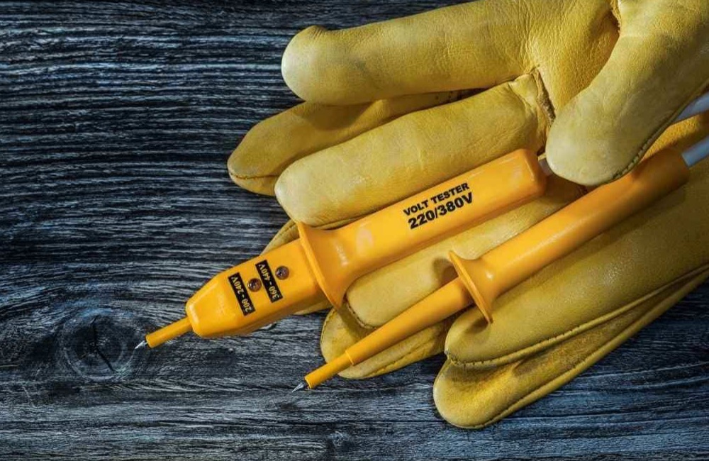 Insulating Gloves คืออะไร? วิธีเลือกซื้อ อุปกรณ์สำคัญเพื่อความปลอดภัย — ภาพประกอบ 2