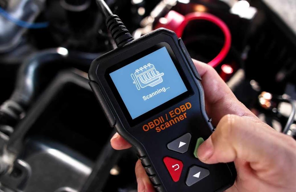 เครื่องอ่านโค้ดรถยนต์ OBDII EOBD แบบมีสาย